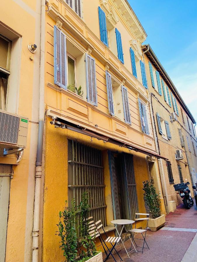 Studio 1 Neuf A 100 M Des Plages Et De La Gare Saint-Raphaël Kültér fotó